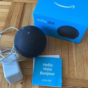 Alexa Echo Dot in Black